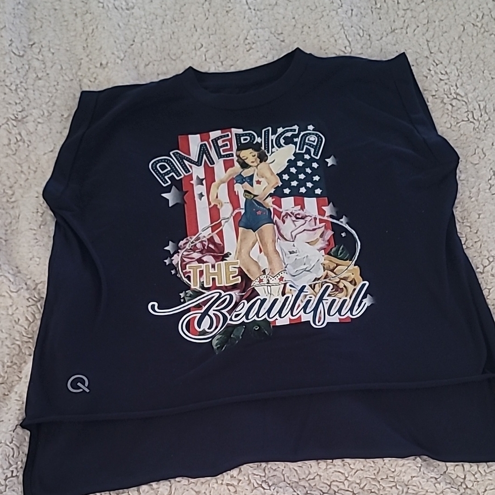 Blue Short Sleeve Tee with Graphic Design and Vintage Americana Style